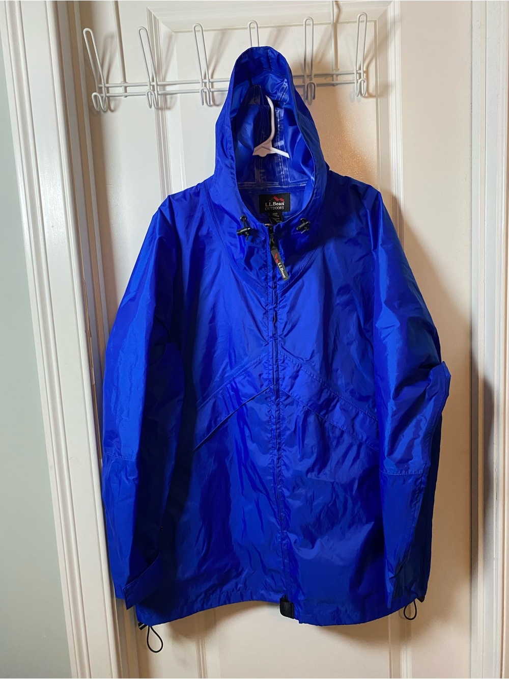 L.L. Bean Men's Royal Blue Hooded Raincoat